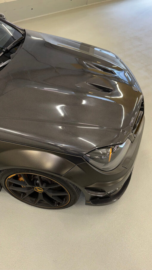 Carbon bonnet suitable for Mercedes C63 AMG W204 - Image 5