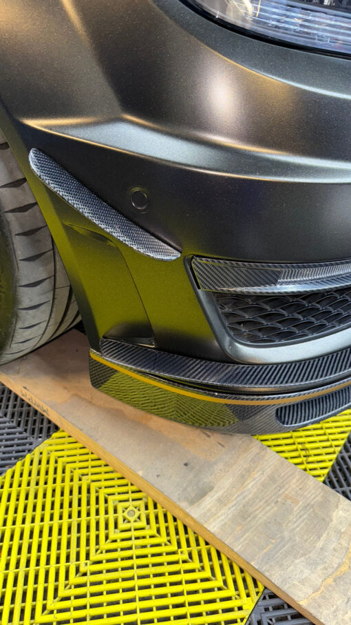 Carbon Canards for Mercedes C63 AMG W204 - Image 3