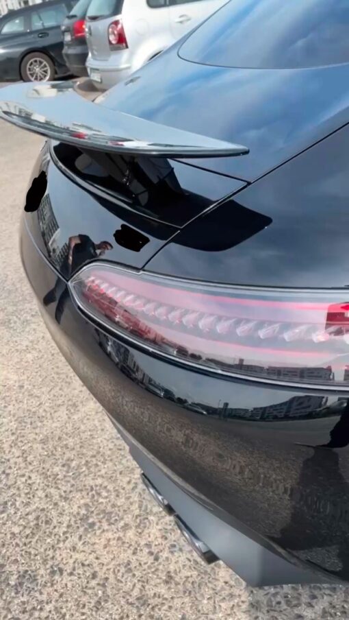 Carbon rear spoiler compatible with Mercedes AMG GT GTS - Image 2