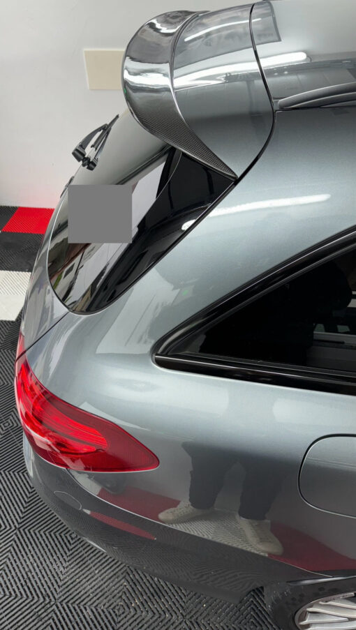 Carbon roof spoiler suitable for Mercedes C & C63 AMG W205 station wagon
