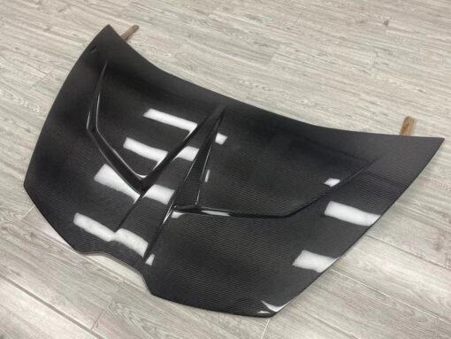 CD Carbon bonnet suitable for Lamborghini Huracan - Image 4