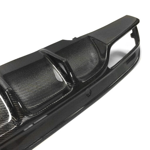 Carbon Diffuser compatible with Mercedes C63 AMG W205 - Image 2