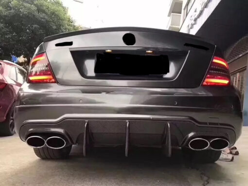 CD Carbon rear diffuser compatible with Mercedes Benz C63 AMG W204 - Image 4