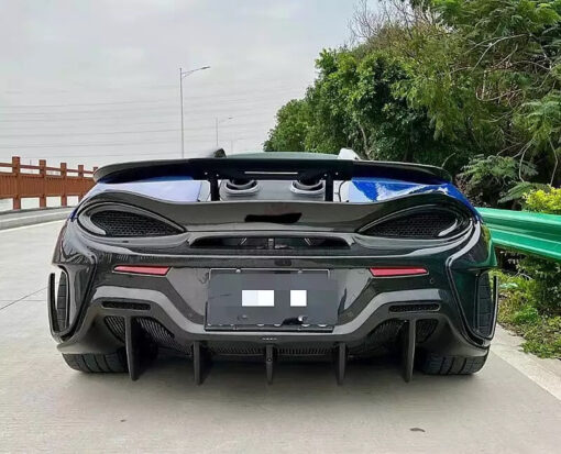 Carbon rear diffuser compatible with Mclaren 570S 600LT - Image 2