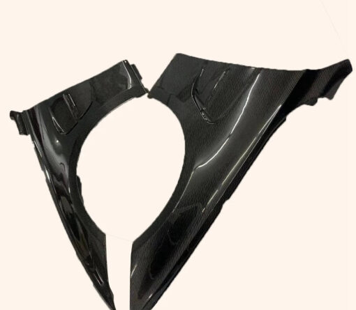 Carbon fenders suitable for BMW M3 F80 & M4 F82 F83 - Image 4