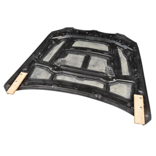 Carbon Hood compatible with BMW M3 E92 - Image 3