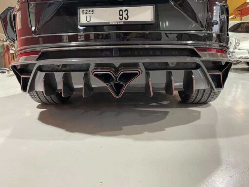 Carbon Bodykit suitable for Lamborghini Urus - Image 2