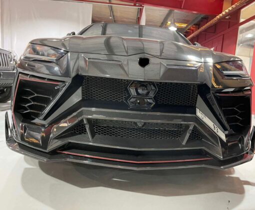 Carbon Bodykit suitable for Lamborghini Urus - Image 4