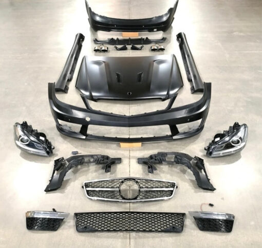 Bodykit Upgrade C63 AMG W204 for Mercedes C Class W204