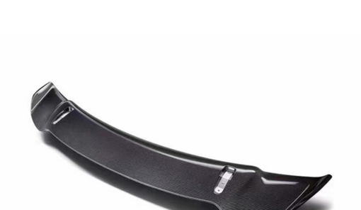 Carbon rear spoiler compatible with Porsche 911 992 - Image 2