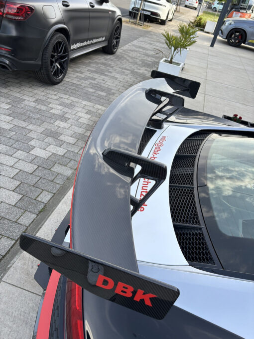 Carbon rear spoiler suitable for Audi R8 4S - Image 4